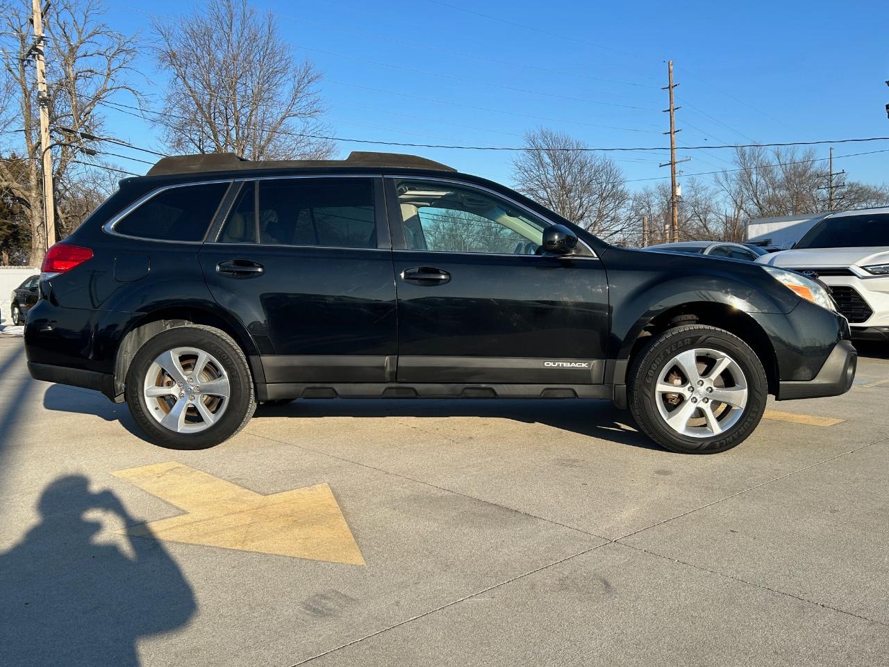 Subaru Outback 2.5i Limited 2014