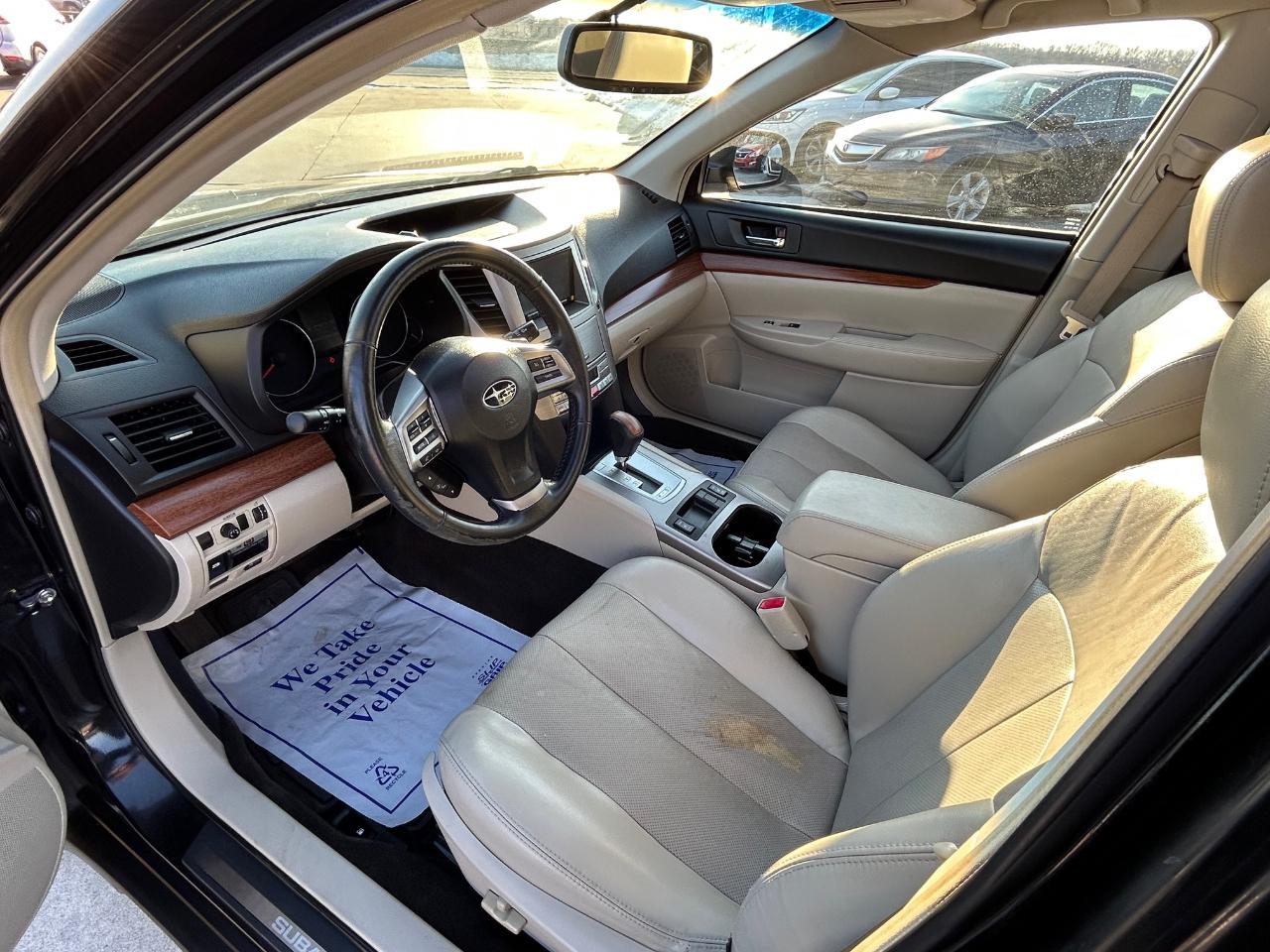 Subaru Outback 2.5i Limited 2014