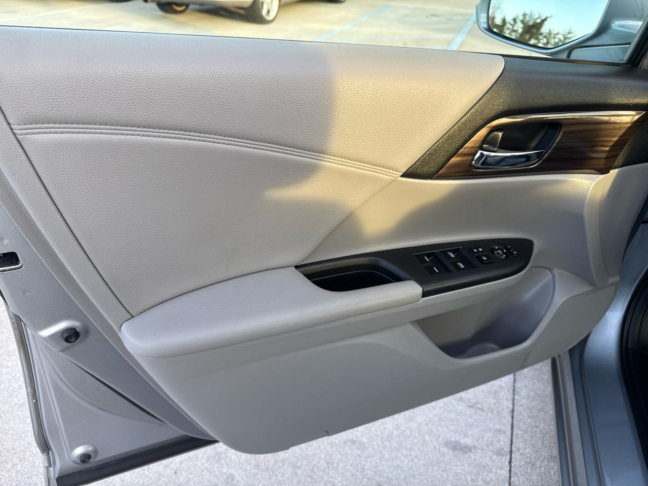 Honda Accord EX Sedan CVT 2017