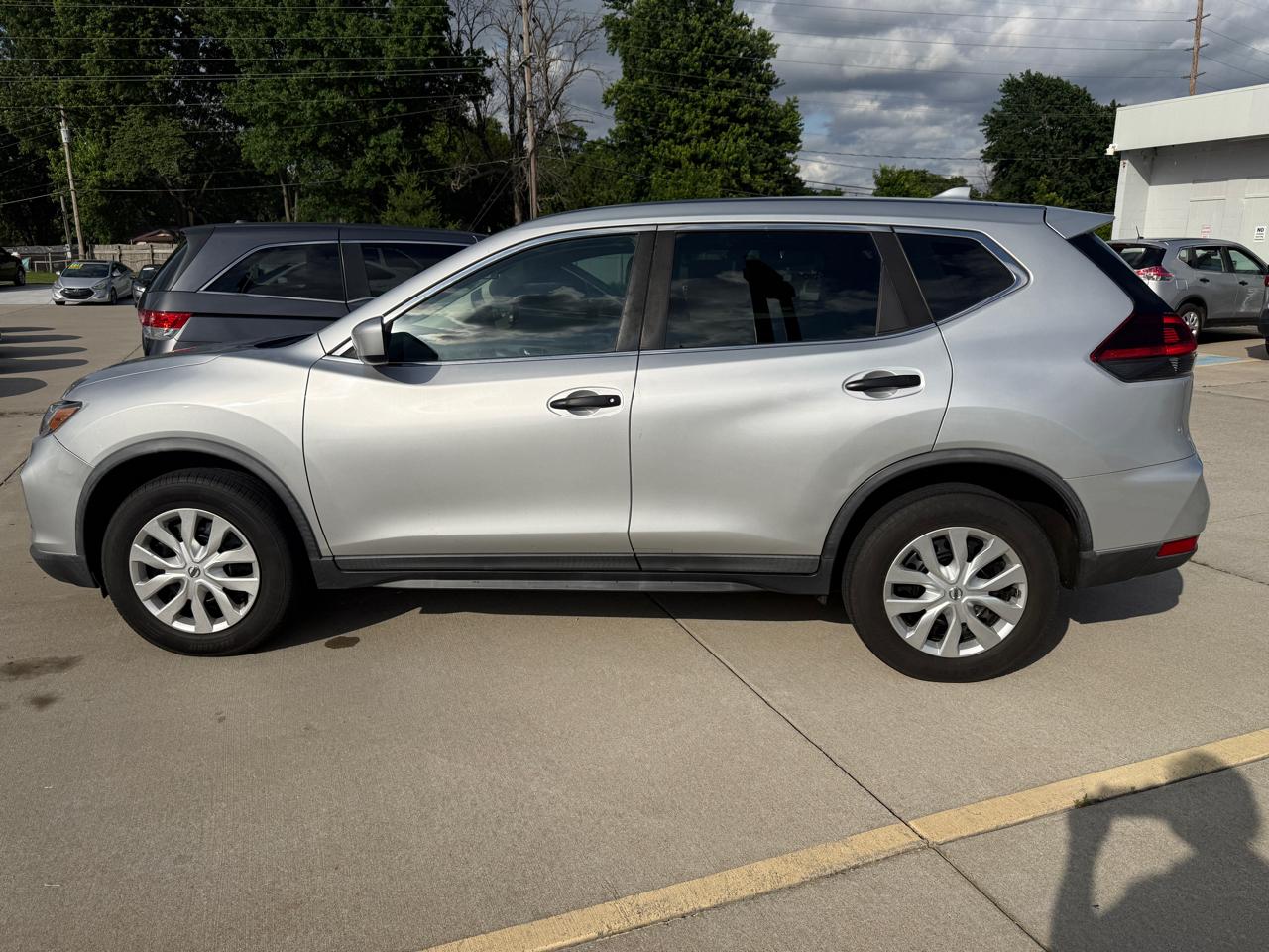 Nissan Rogue SV AWD 2018