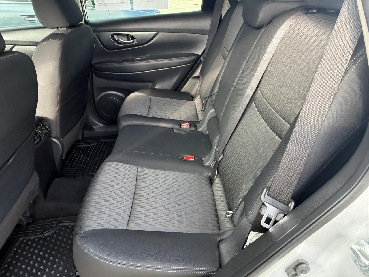 Nissan Rogue SV AWD 2018