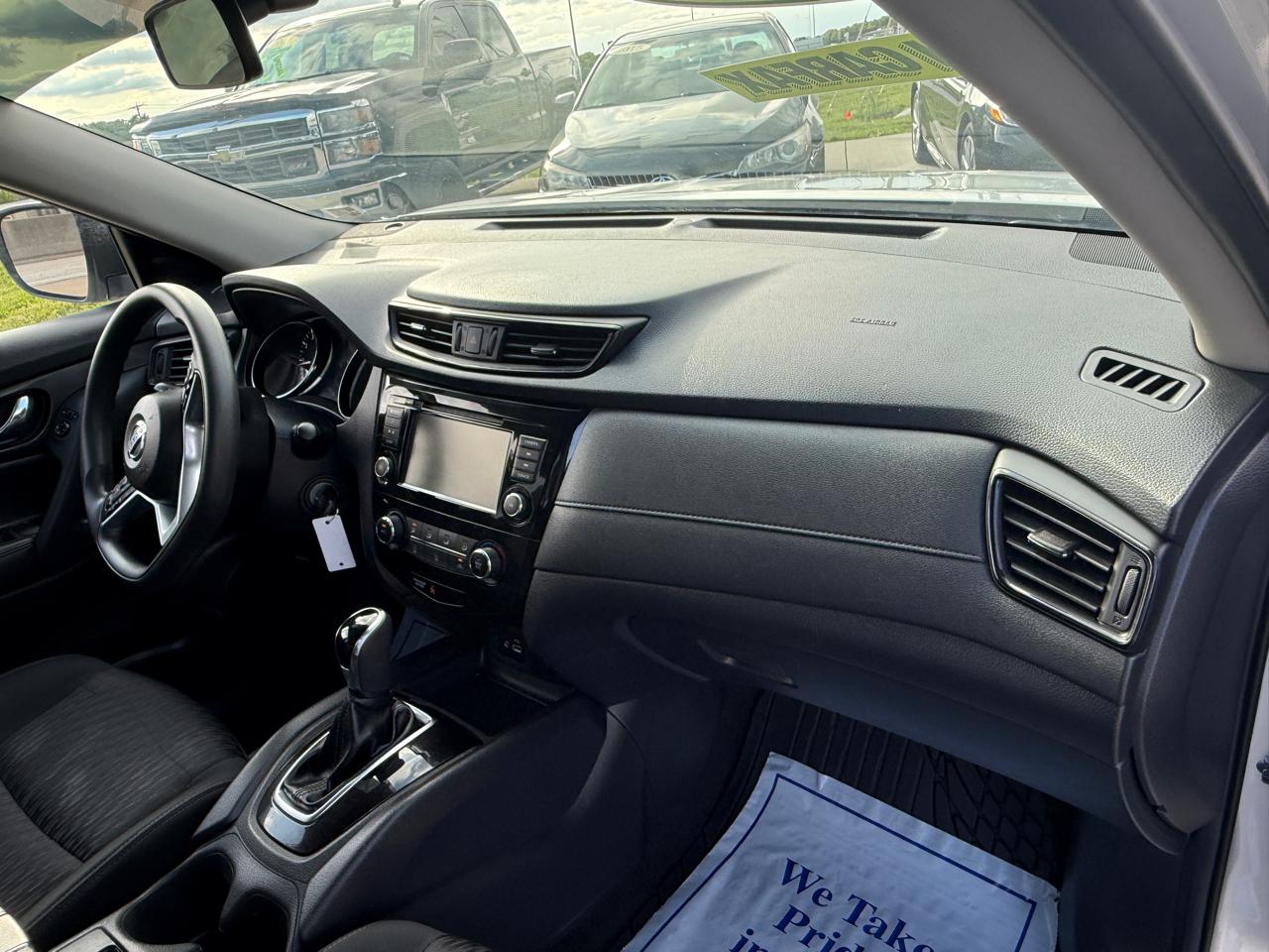Nissan Rogue SV AWD 2018
