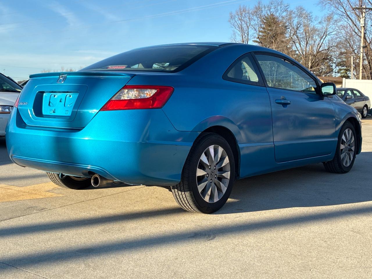 Honda Civic EX-L Coupe 5-Speed AT with Navigation 2010