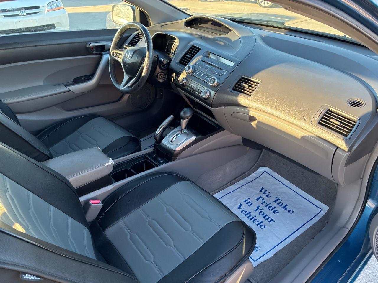 Honda Civic EX-L Coupe 5-Speed AT with Navigation 2010