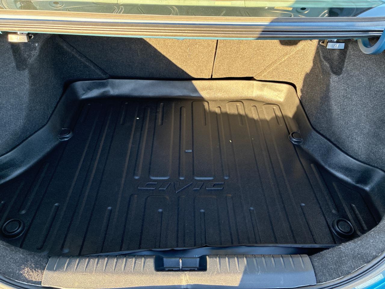 Honda Civic EX-L Coupe 5-Speed AT with Navigation 2010