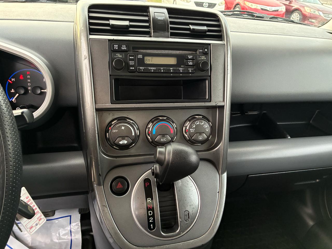 Honda Element LX 2WD AT 2008