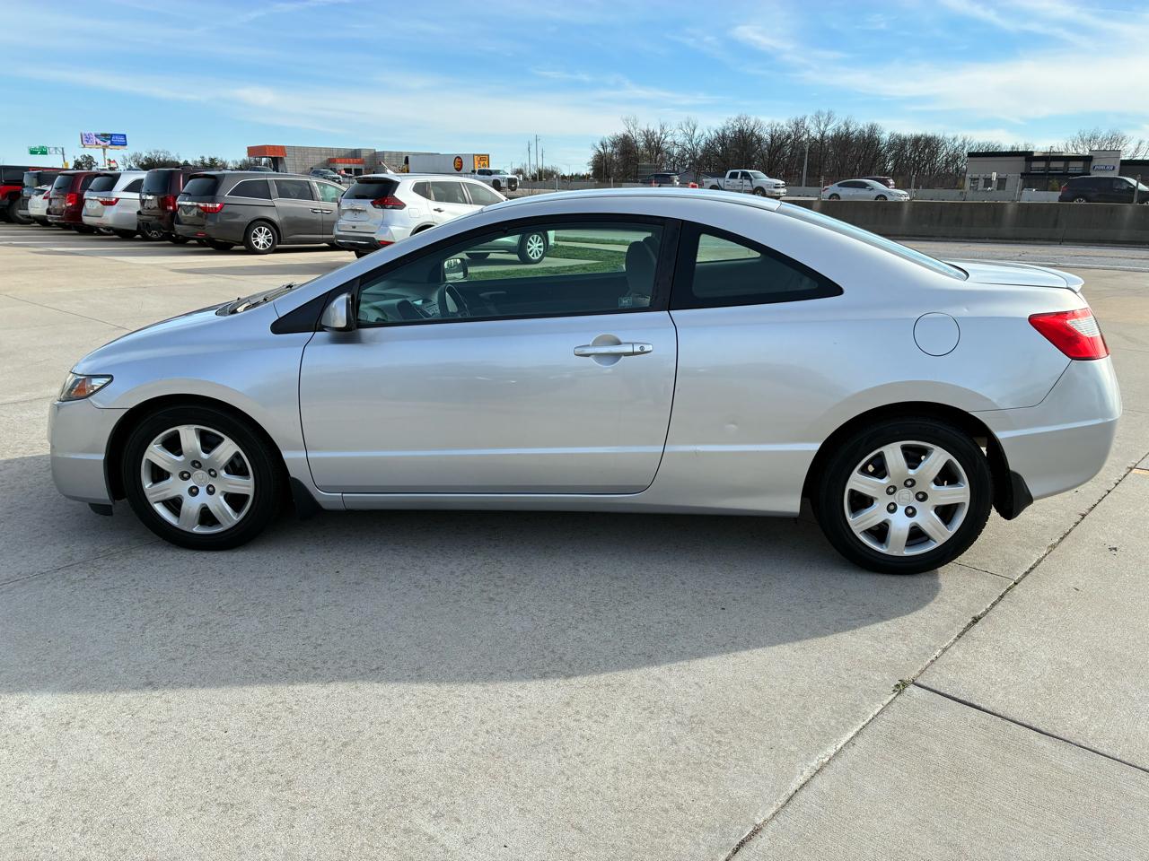 Honda Civic LX Coupe 5-Speed AT 2010