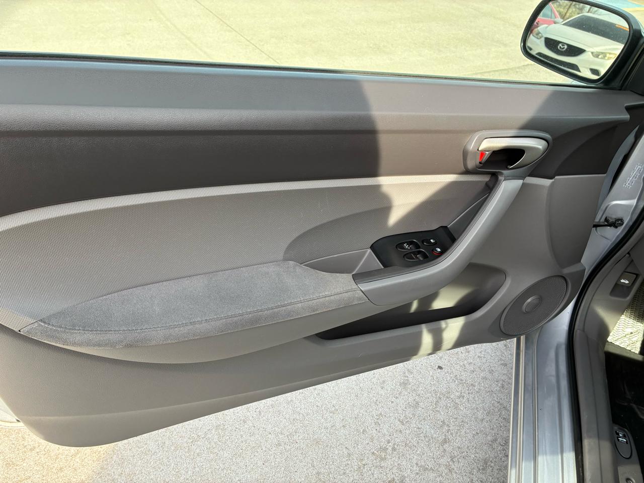 Honda Civic LX Coupe 5-Speed AT 2010