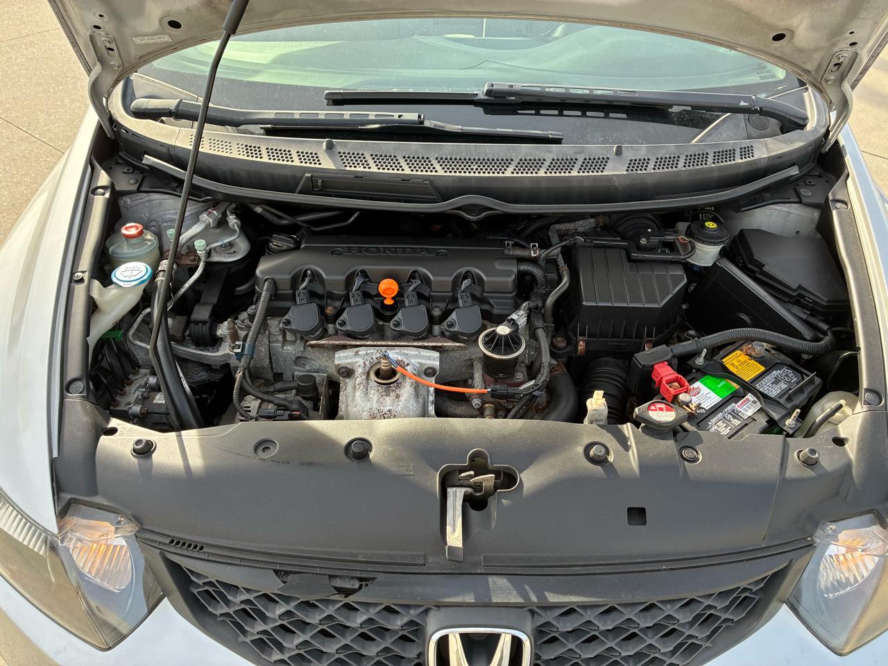 Honda Civic LX Coupe 5-Speed AT 2010