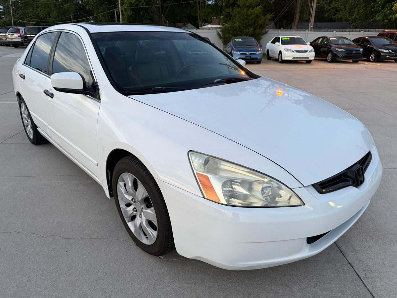 Honda Accord EX V-6 Sedan AT with Navigation System and XM Radi 2005
