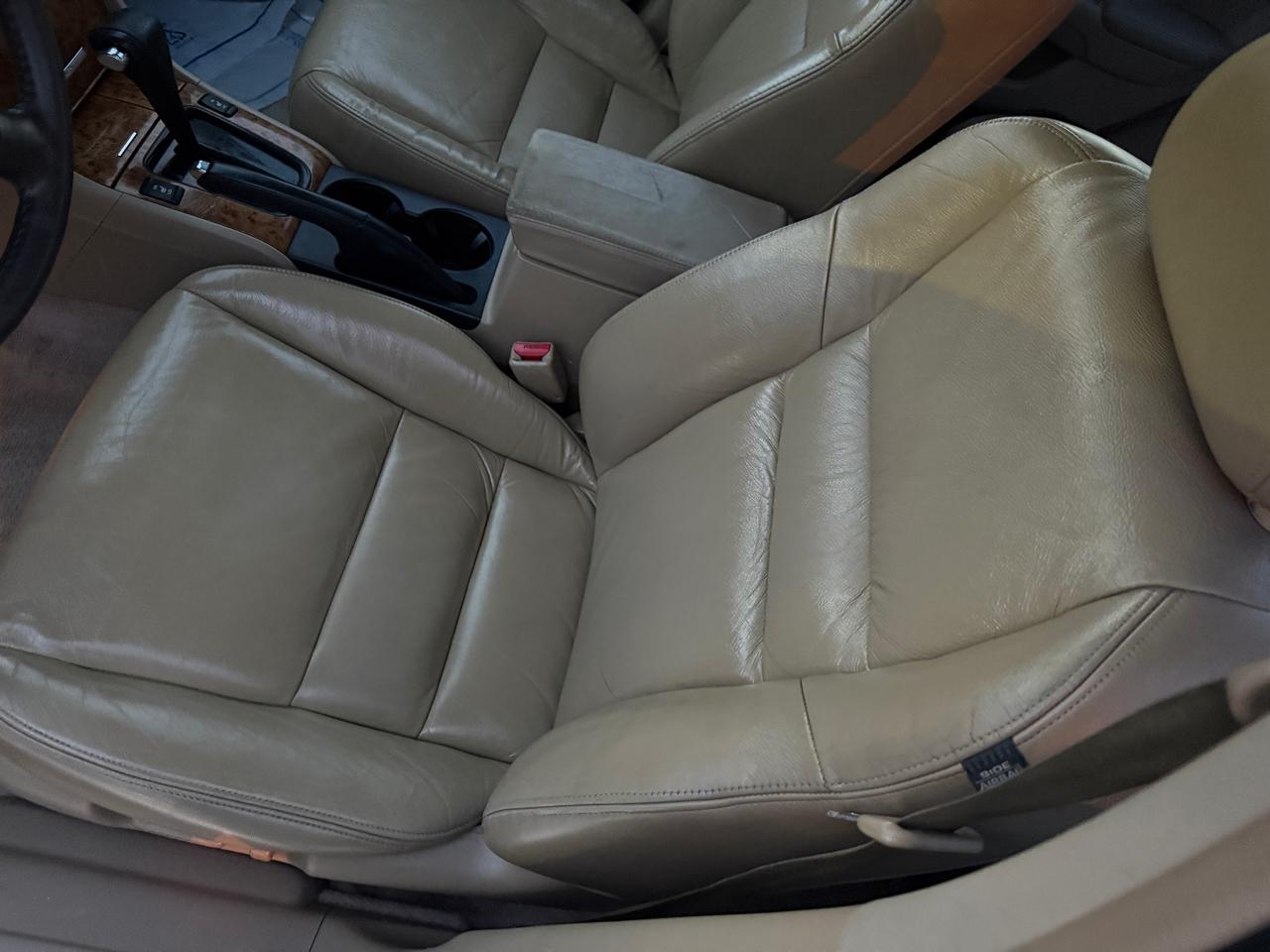 Honda Accord EX V-6 Sedan AT with Navigation System and XM Radi 2005