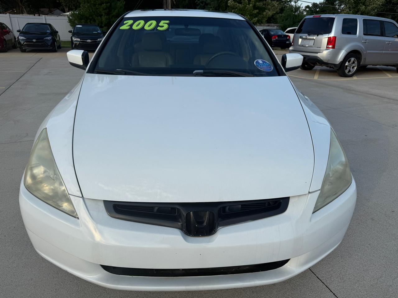 Honda Accord EX V-6 Sedan AT with Navigation System and XM Radi 2005