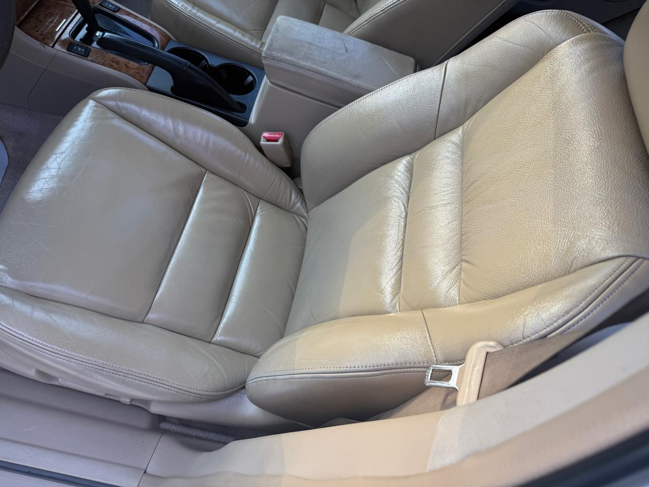 Honda Accord EX V-6 Sedan AT with Navigation System and XM Radi 2005