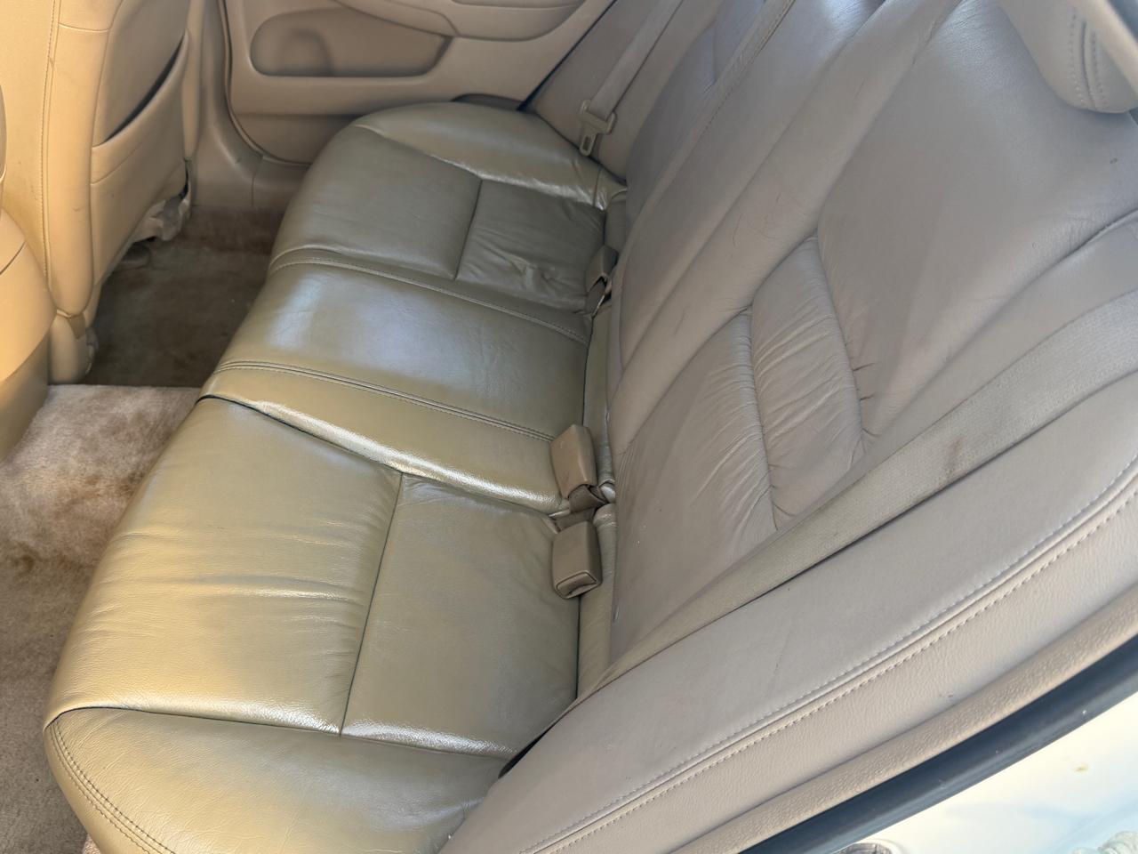 Honda Accord EX V-6 Sedan AT with Navigation System and XM Radi 2005