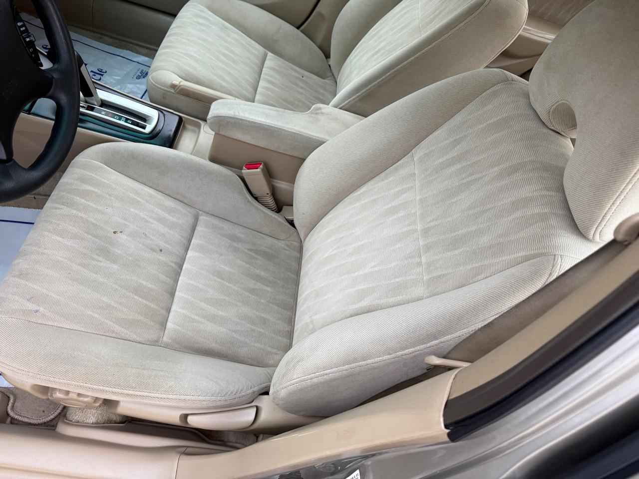 Honda Civic LX Sedan AT 2004