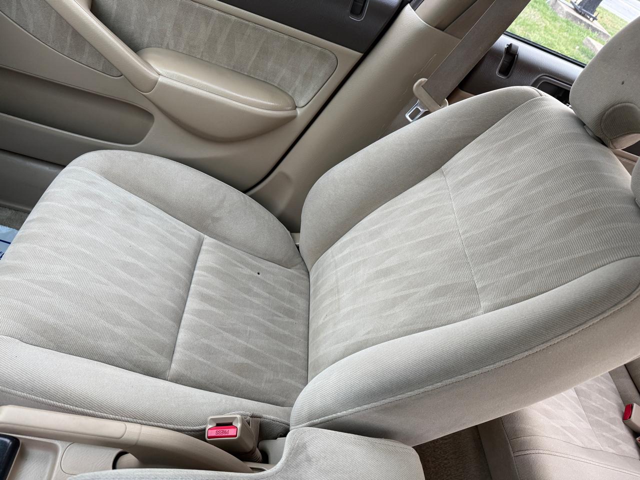 Honda Civic LX Sedan AT 2004