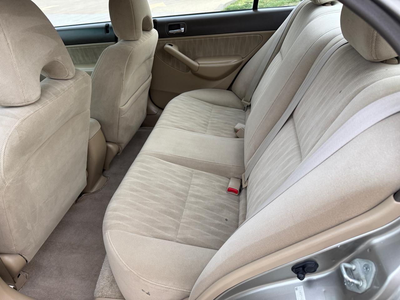 Honda Civic LX Sedan AT 2004