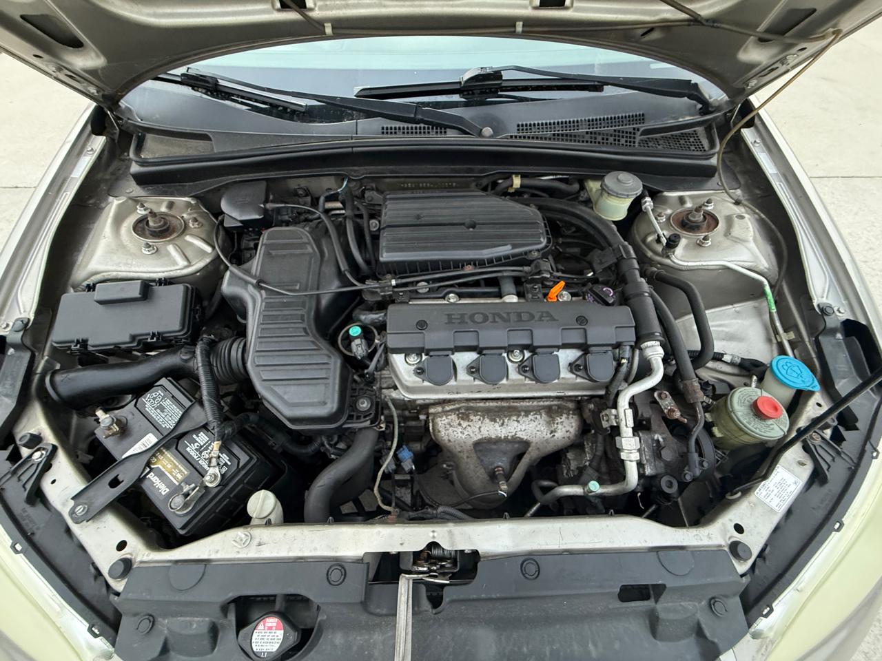 Honda Civic LX Sedan AT 2004