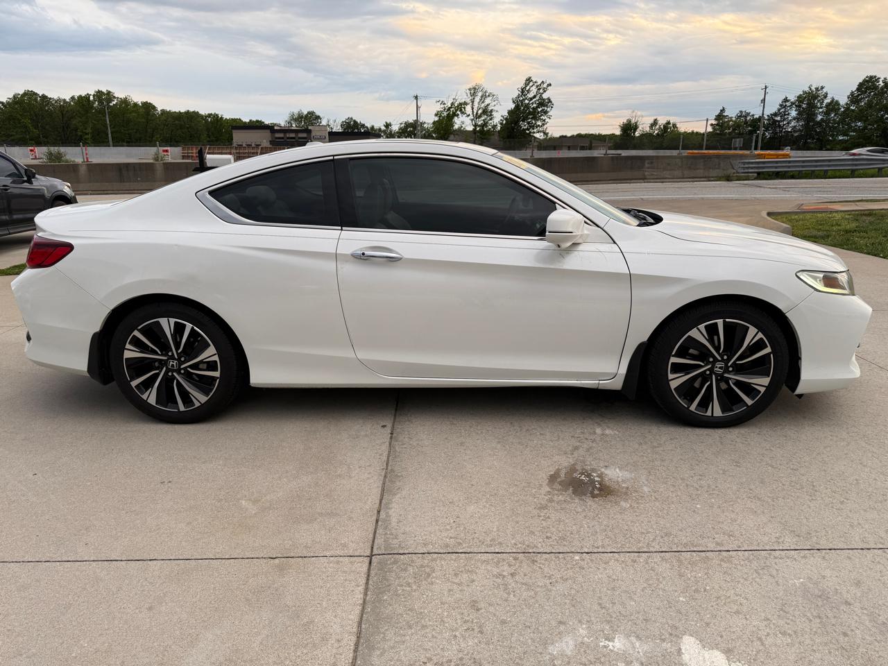 Honda Accord EX-L V6 Coupe AT 2017