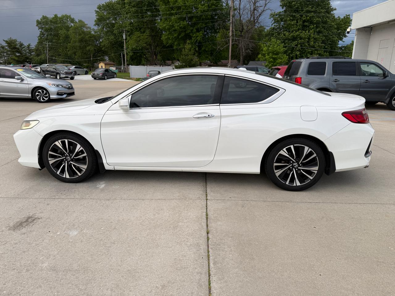Honda Accord EX-L V6 Coupe AT 2017