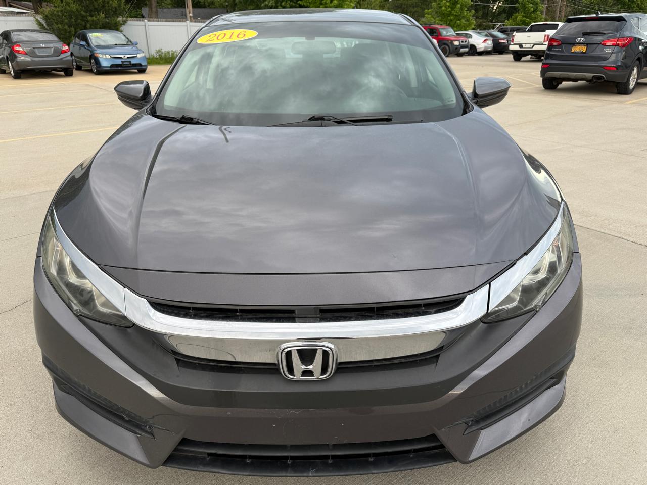 Honda Civic LX Sedan CVT 2016