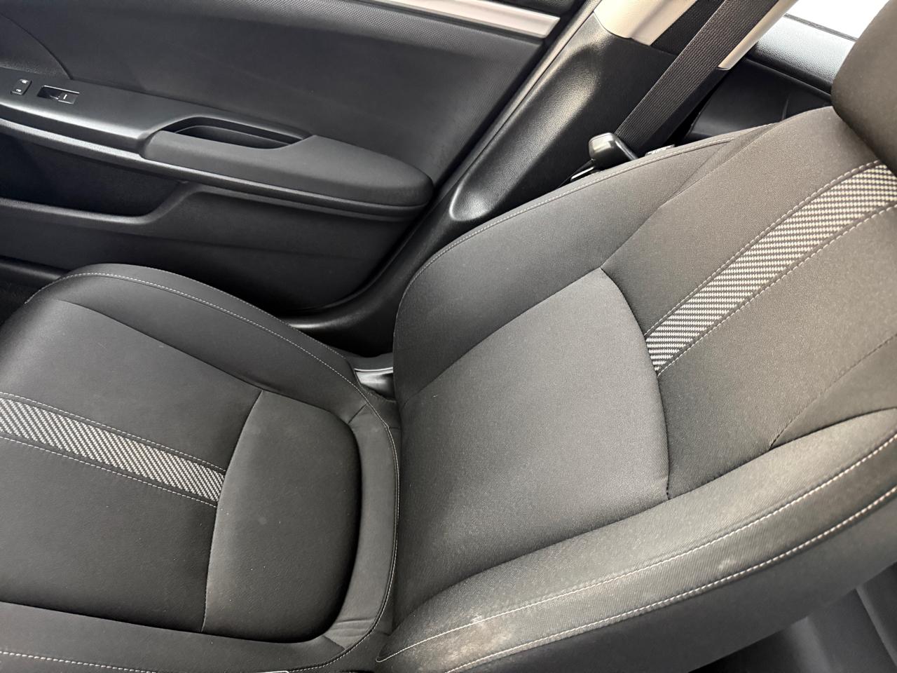 Honda Civic LX Sedan CVT 2016