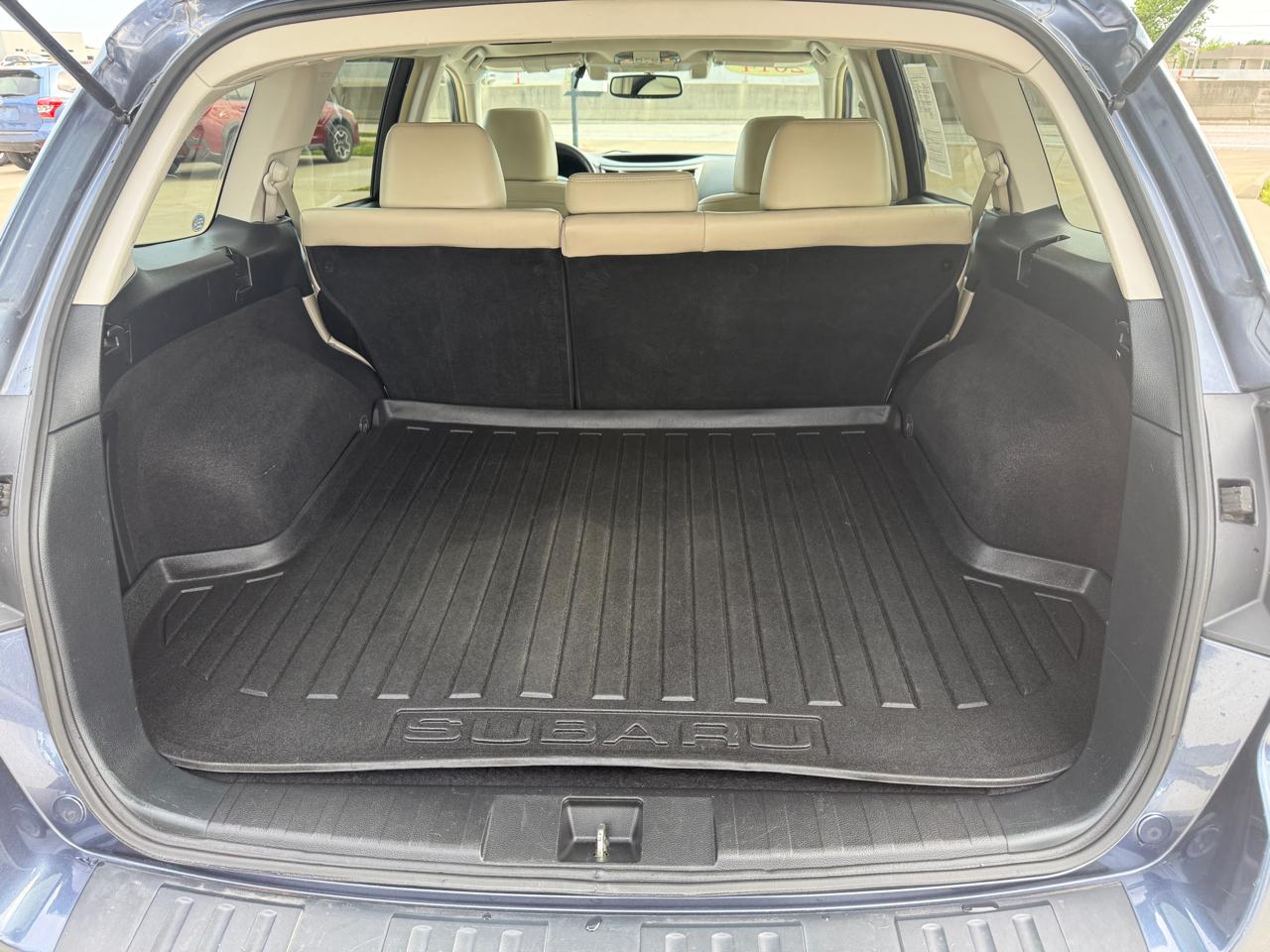 Subaru Outback 2.5i Limited 2014