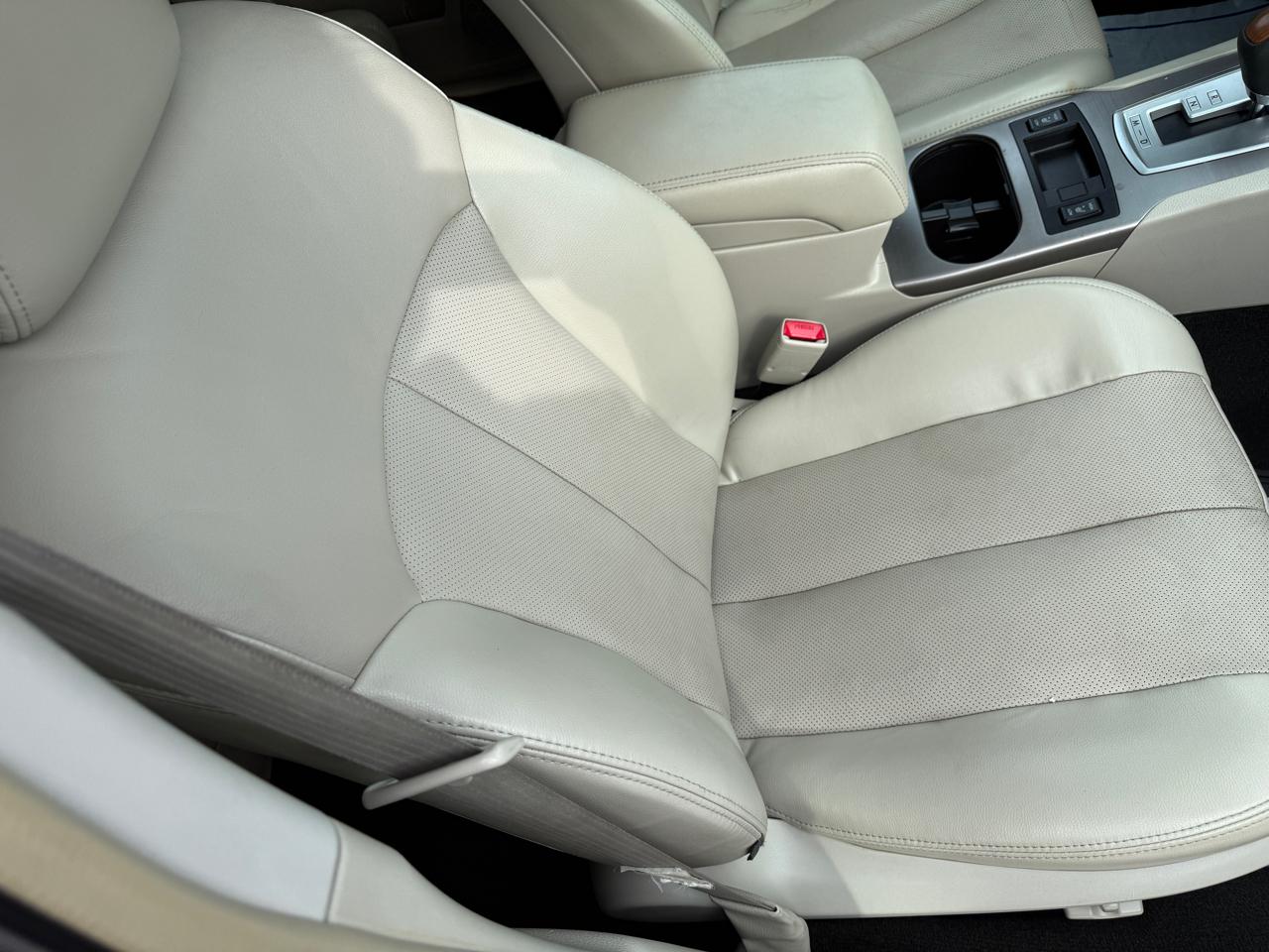 Subaru Outback 2.5i Limited 2014