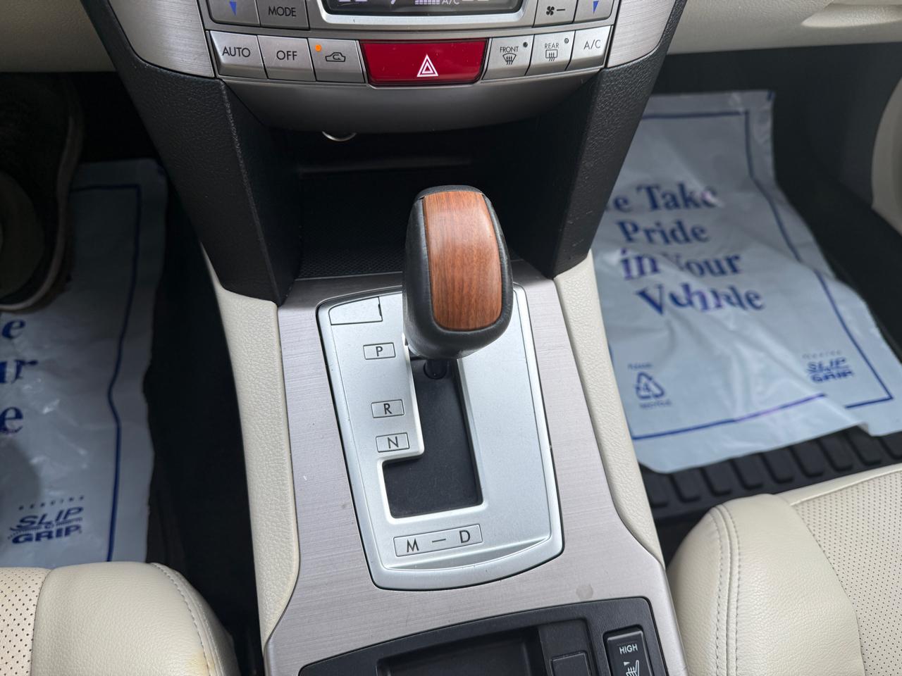 Subaru Outback 2.5i Limited 2014