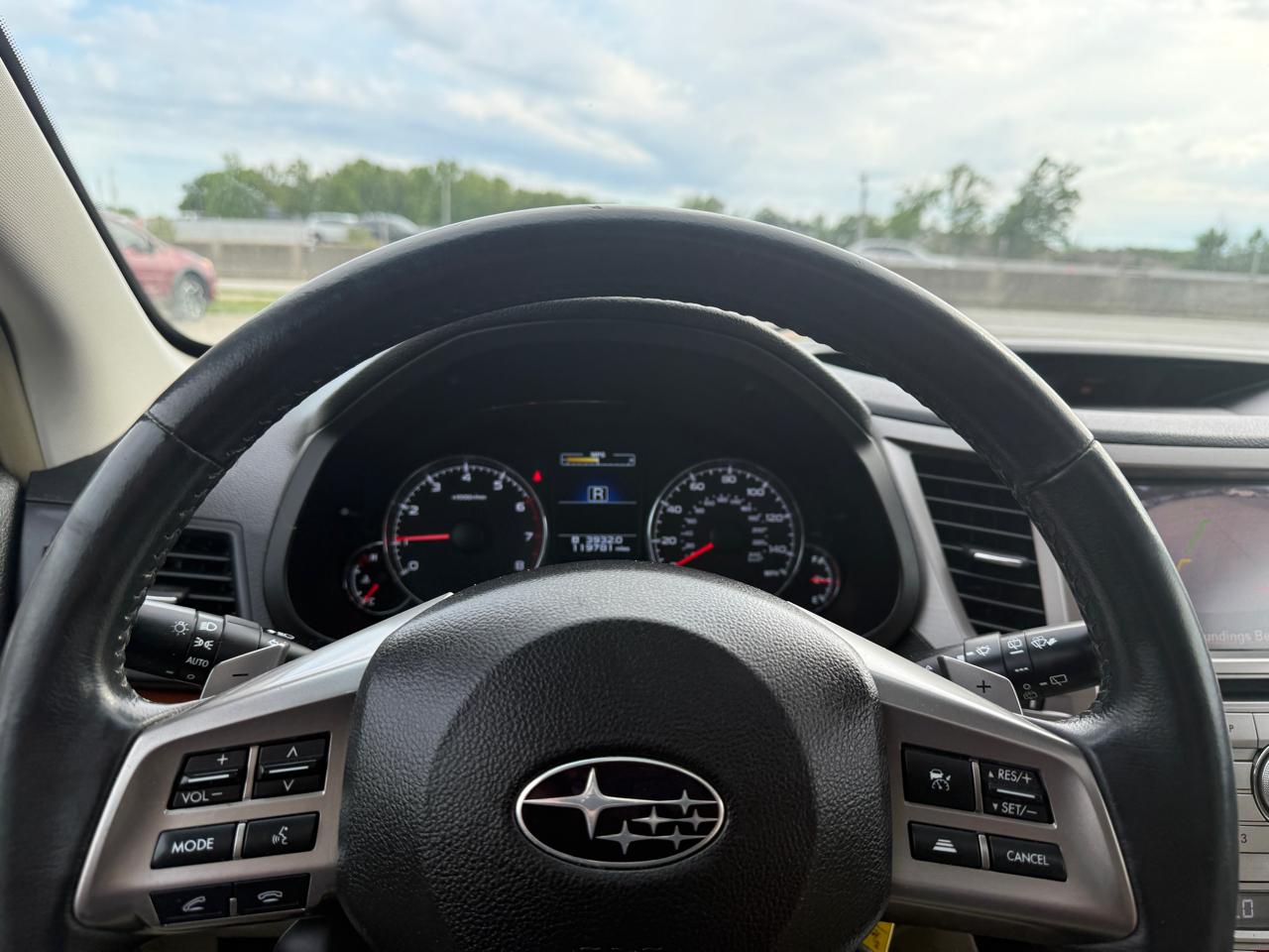 Subaru Outback 2.5i Limited 2014