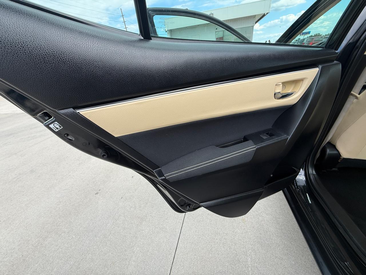 Toyota Corolla LE CVT 2017