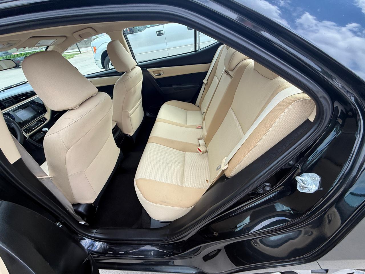 Toyota Corolla LE CVT 2017