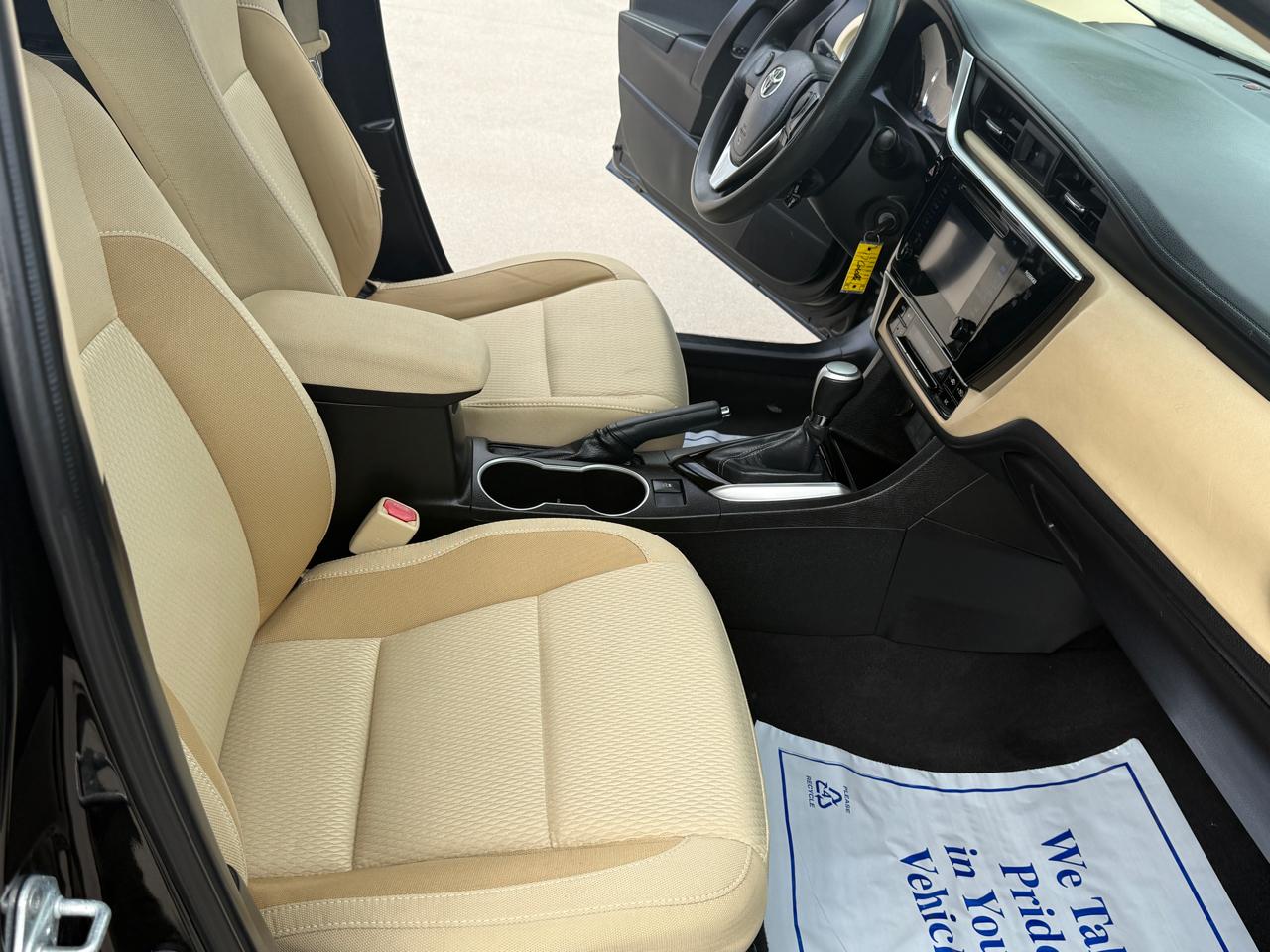 Toyota Corolla LE CVT 2017