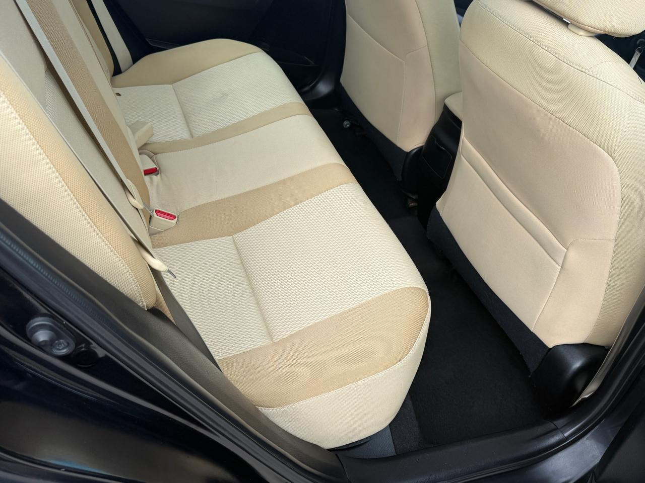 Toyota Corolla LE CVT 2017