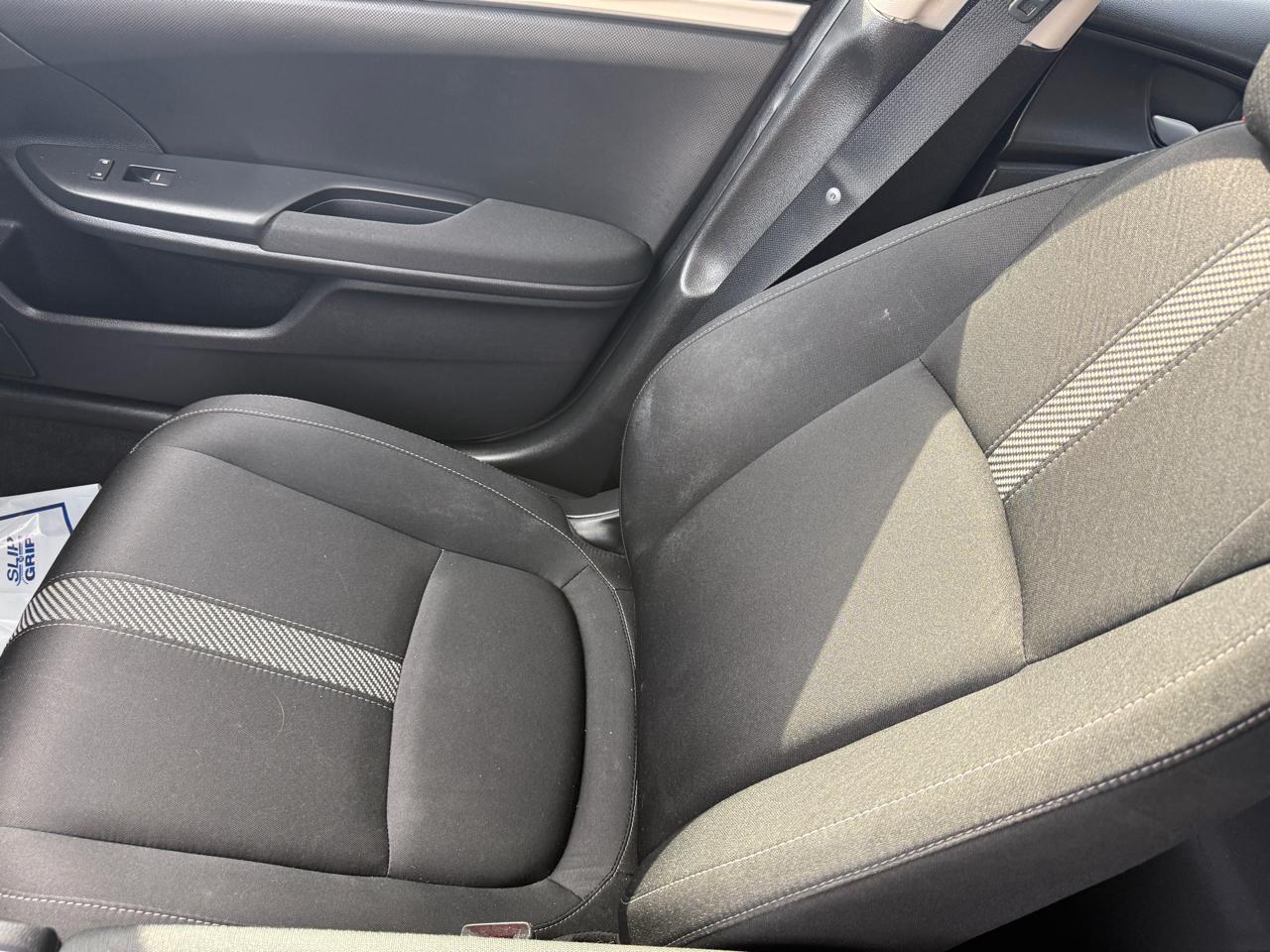 Honda Civic LX Sedan CVT 2016