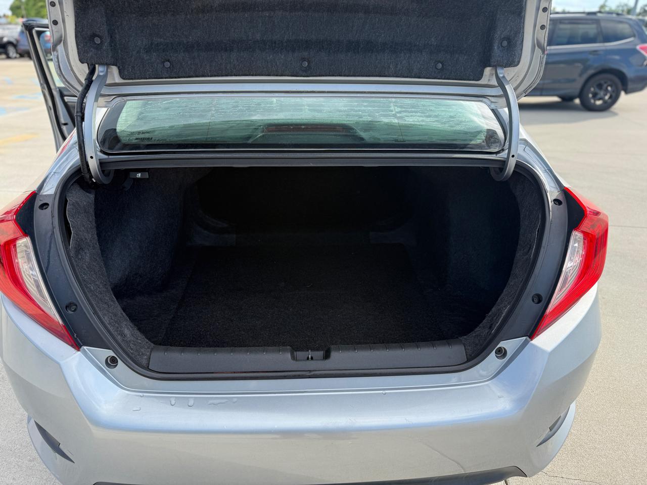 Honda Civic LX Sedan CVT 2016