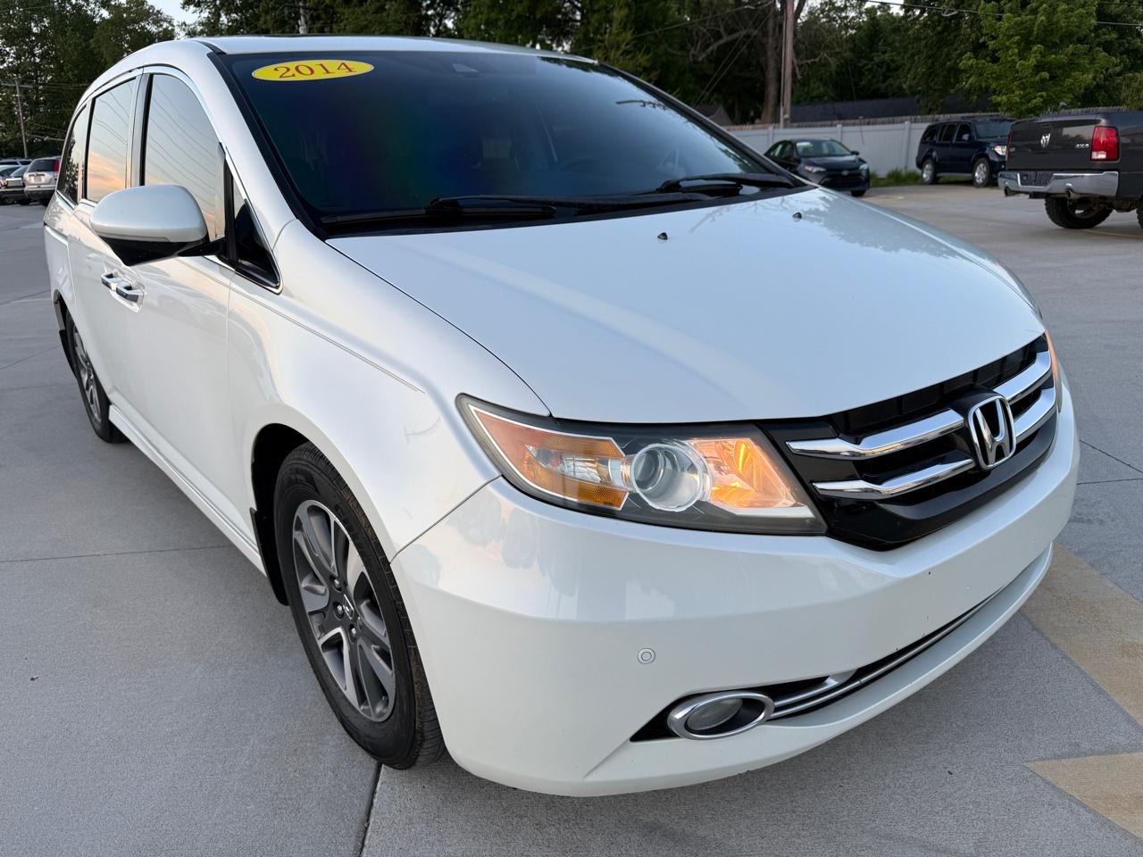 Honda Odyssey Touring 2014