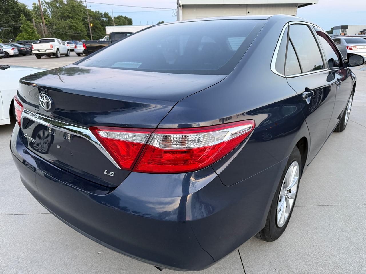 Toyota Camry SE 2017