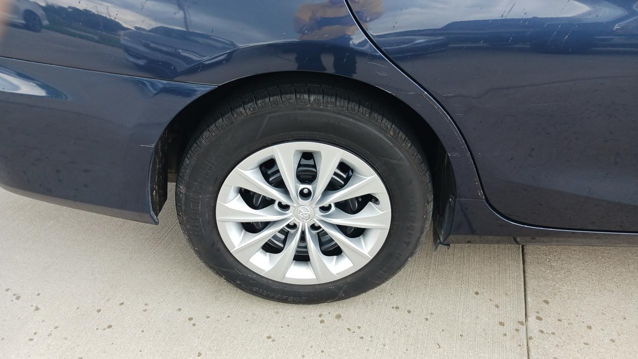 Toyota Camry SE 2017