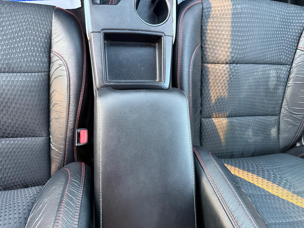 Toyota Camry SE 2015