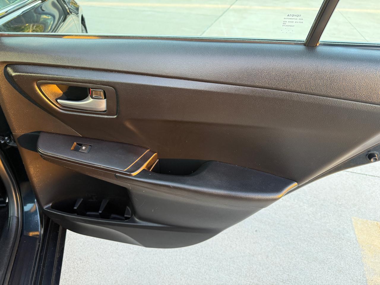 Toyota Camry SE 2015