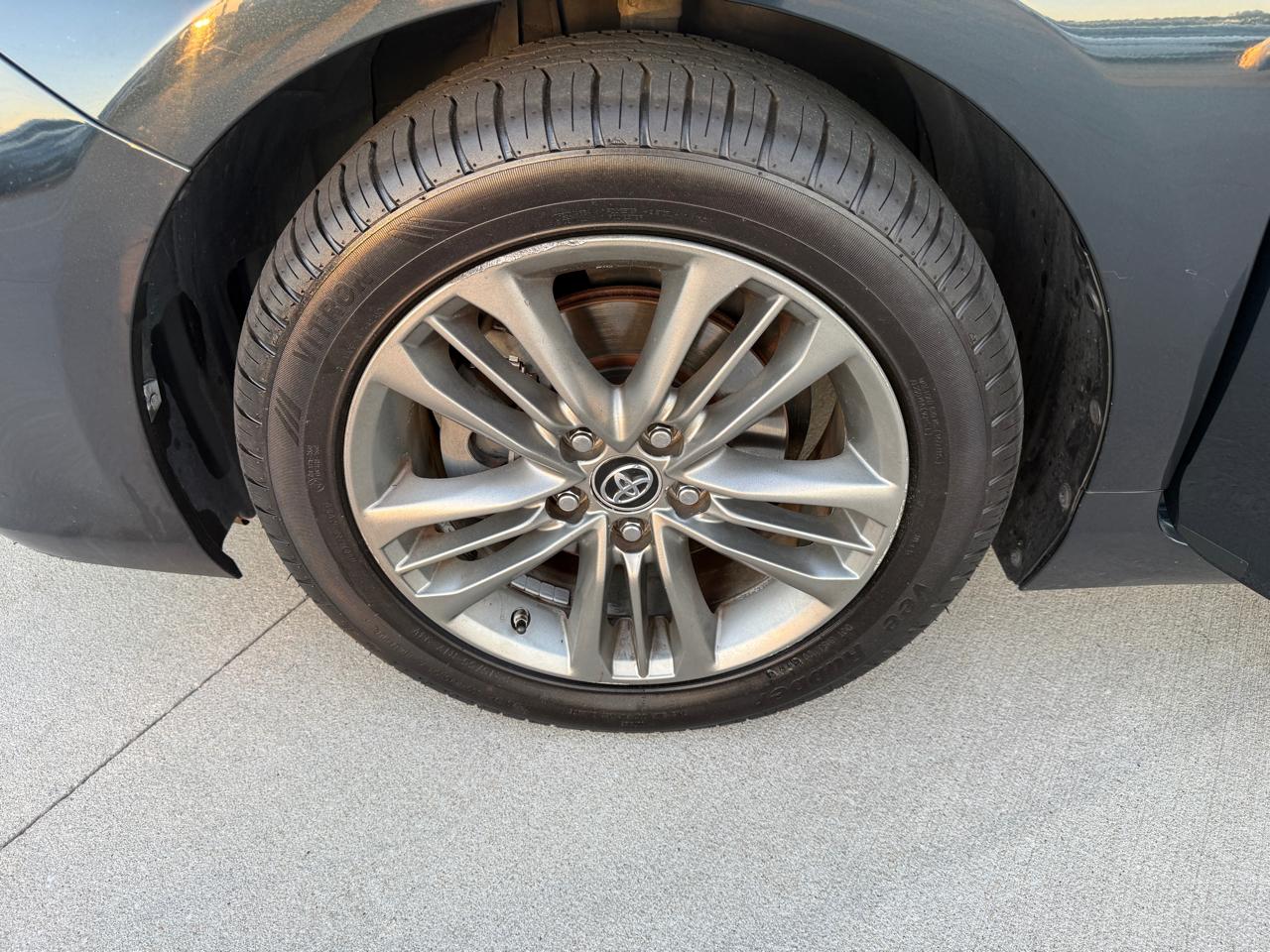 Toyota Camry SE 2015