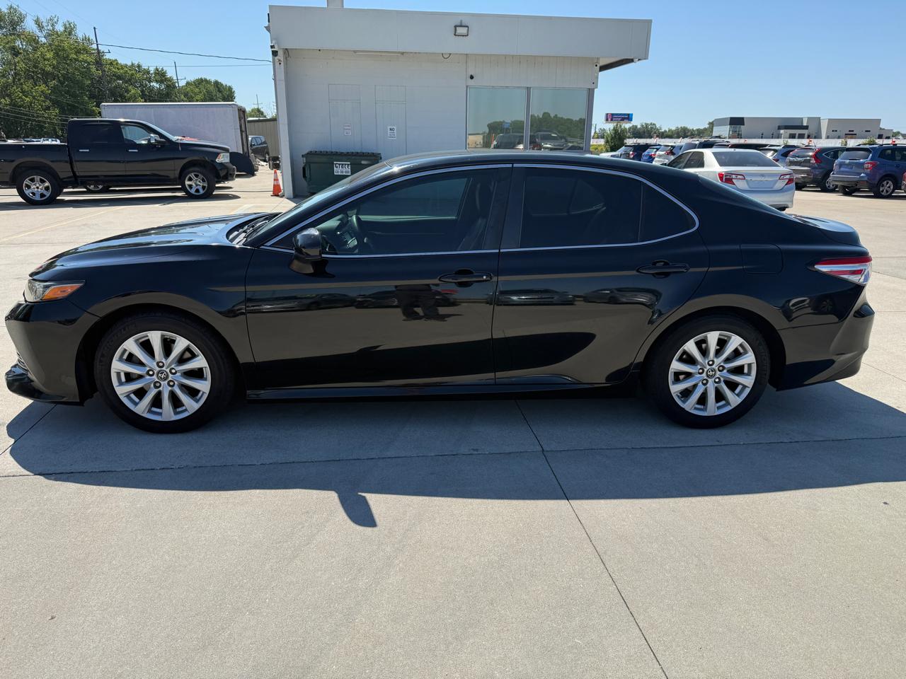 Toyota Camry LE 2018