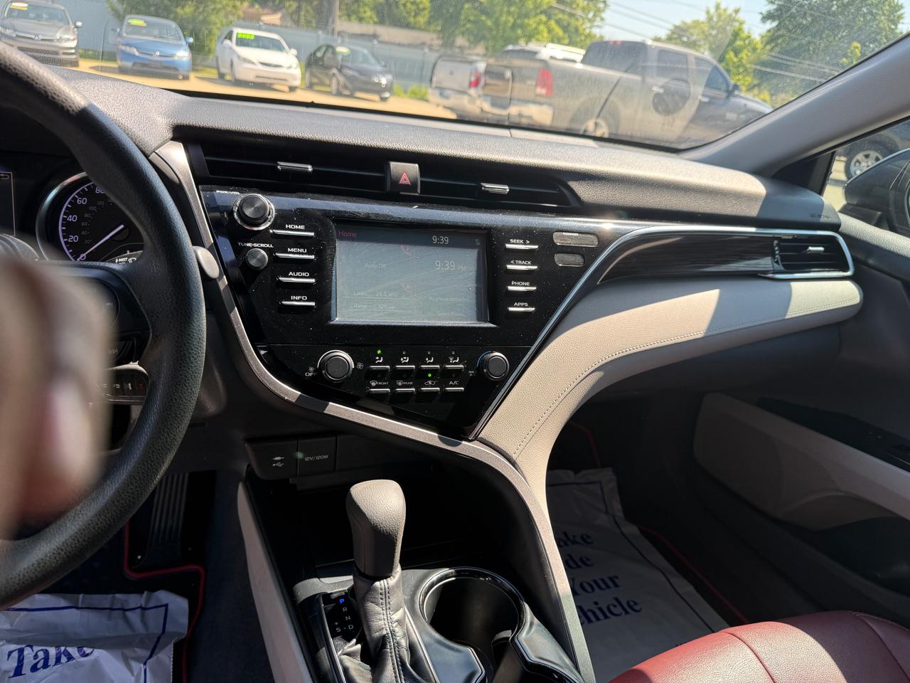 Toyota Camry LE 2018