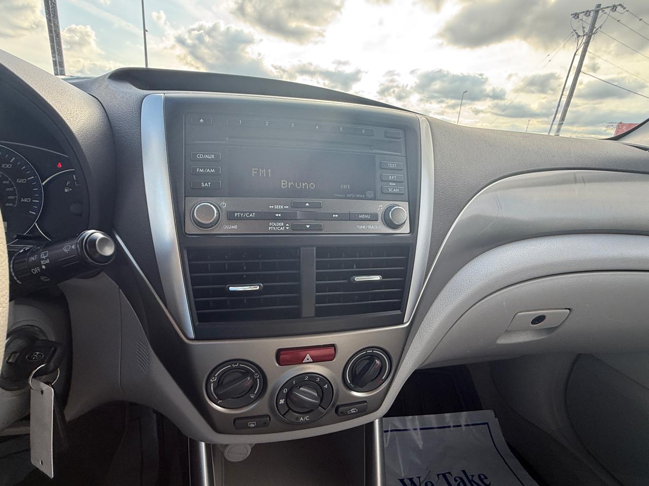 Subaru Forester 2.5XS 2010