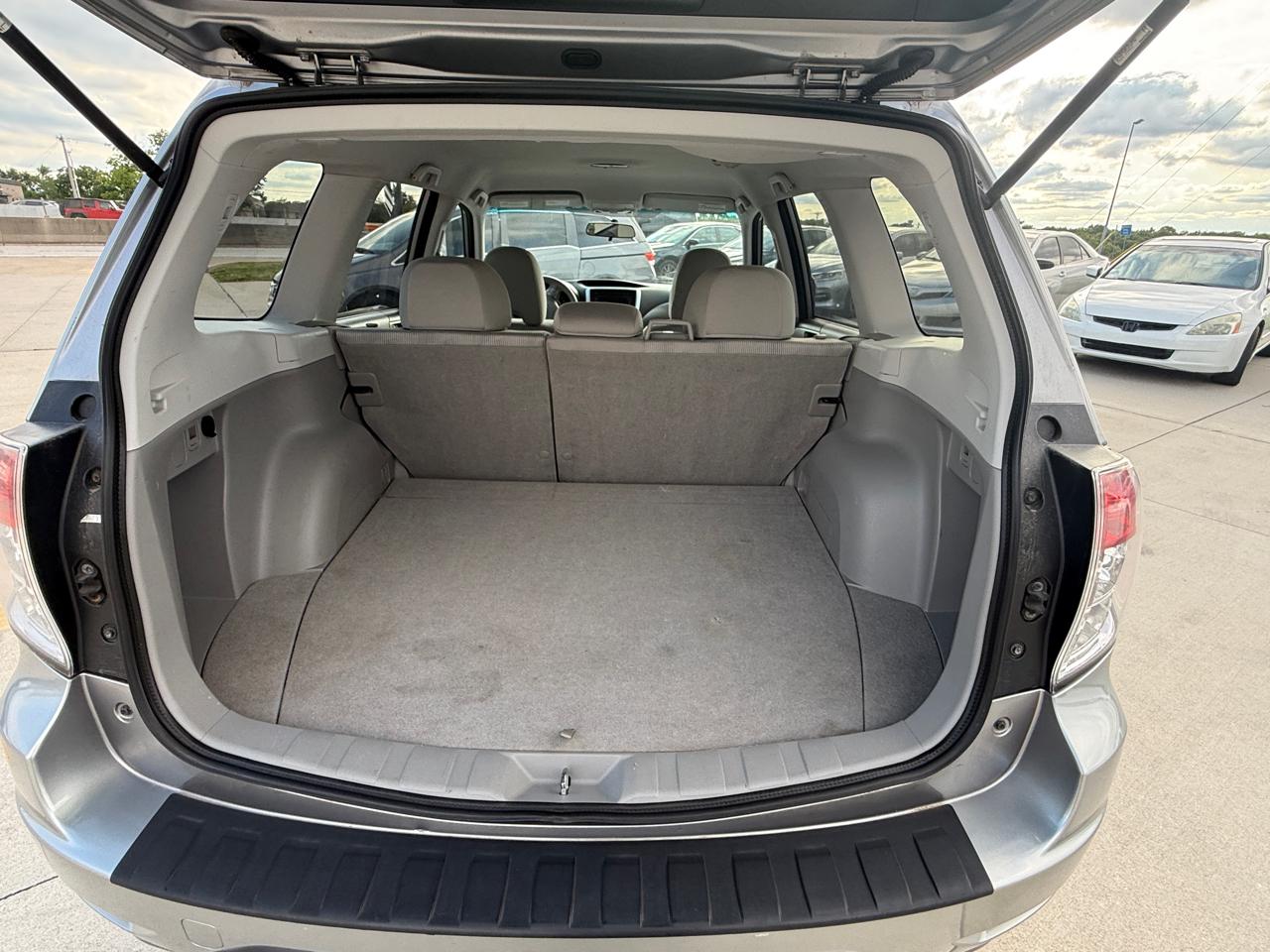 Subaru Forester 2.5XS 2010