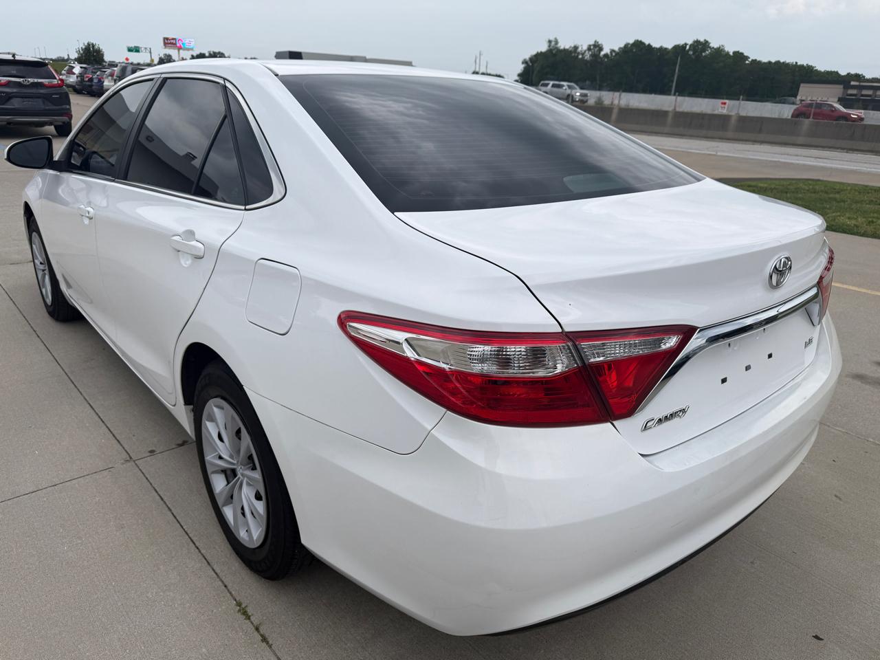 Toyota Camry SE 2017