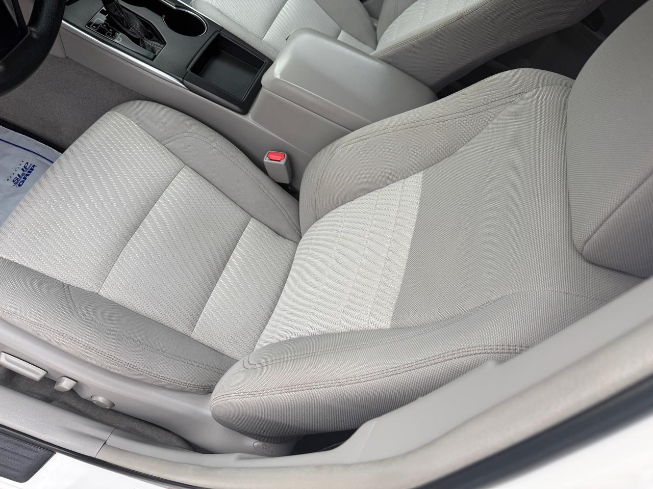 Toyota Camry SE 2017