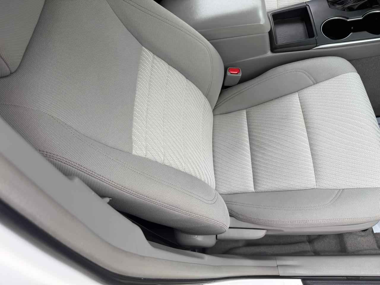 Toyota Camry SE 2017
