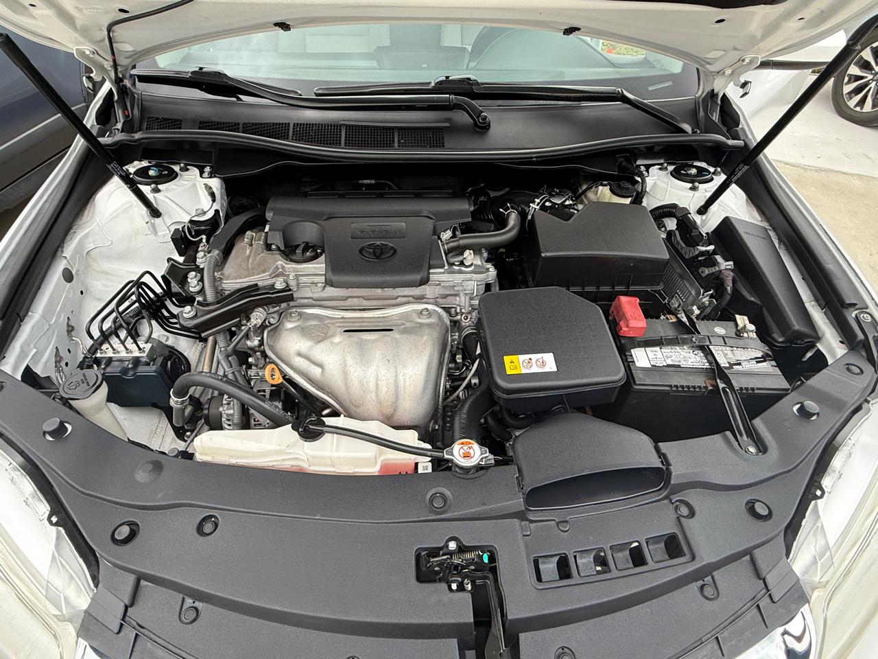 Toyota Camry SE 2017